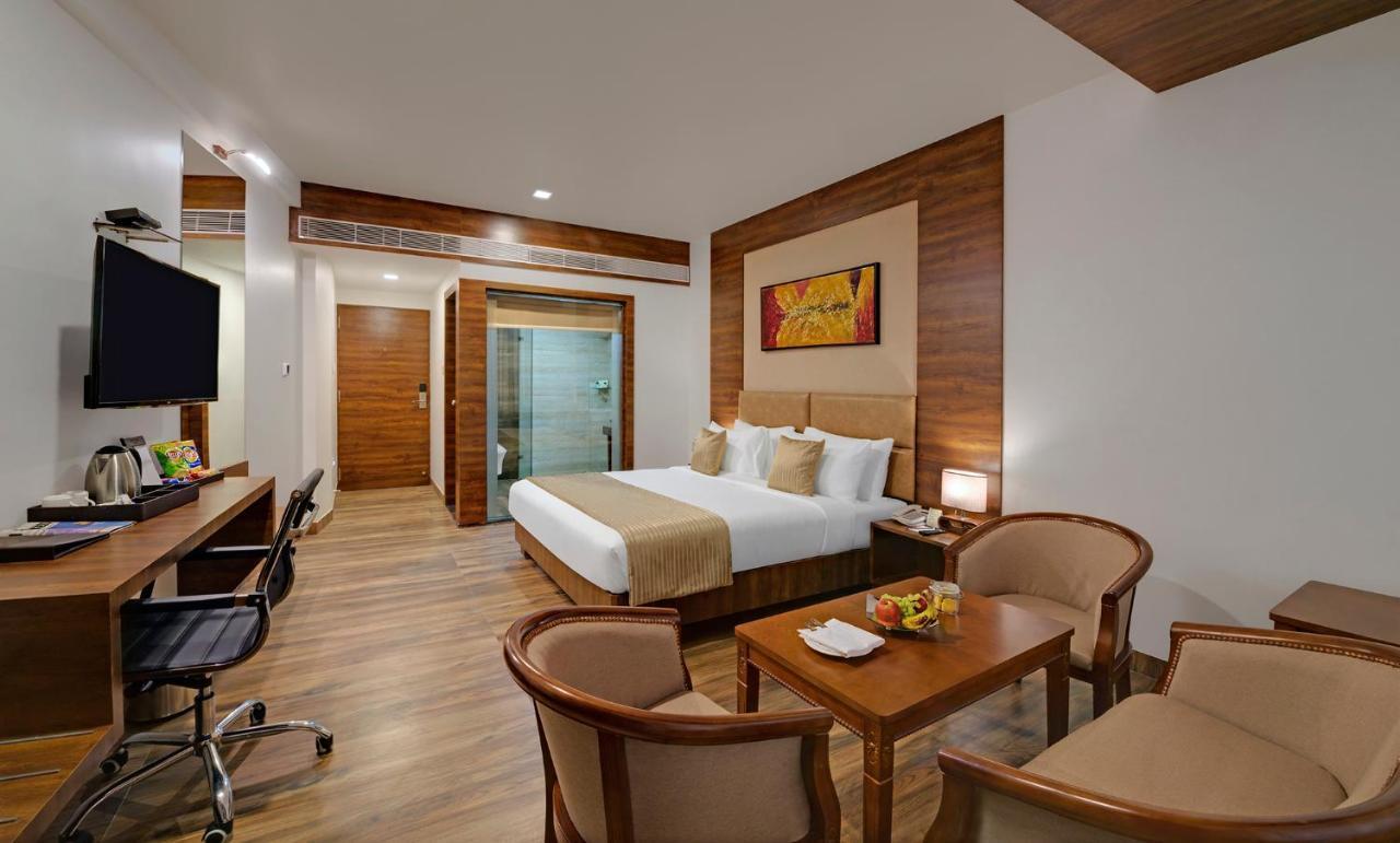 The Fern Residency, Bhuj Hotel Екстериор снимка